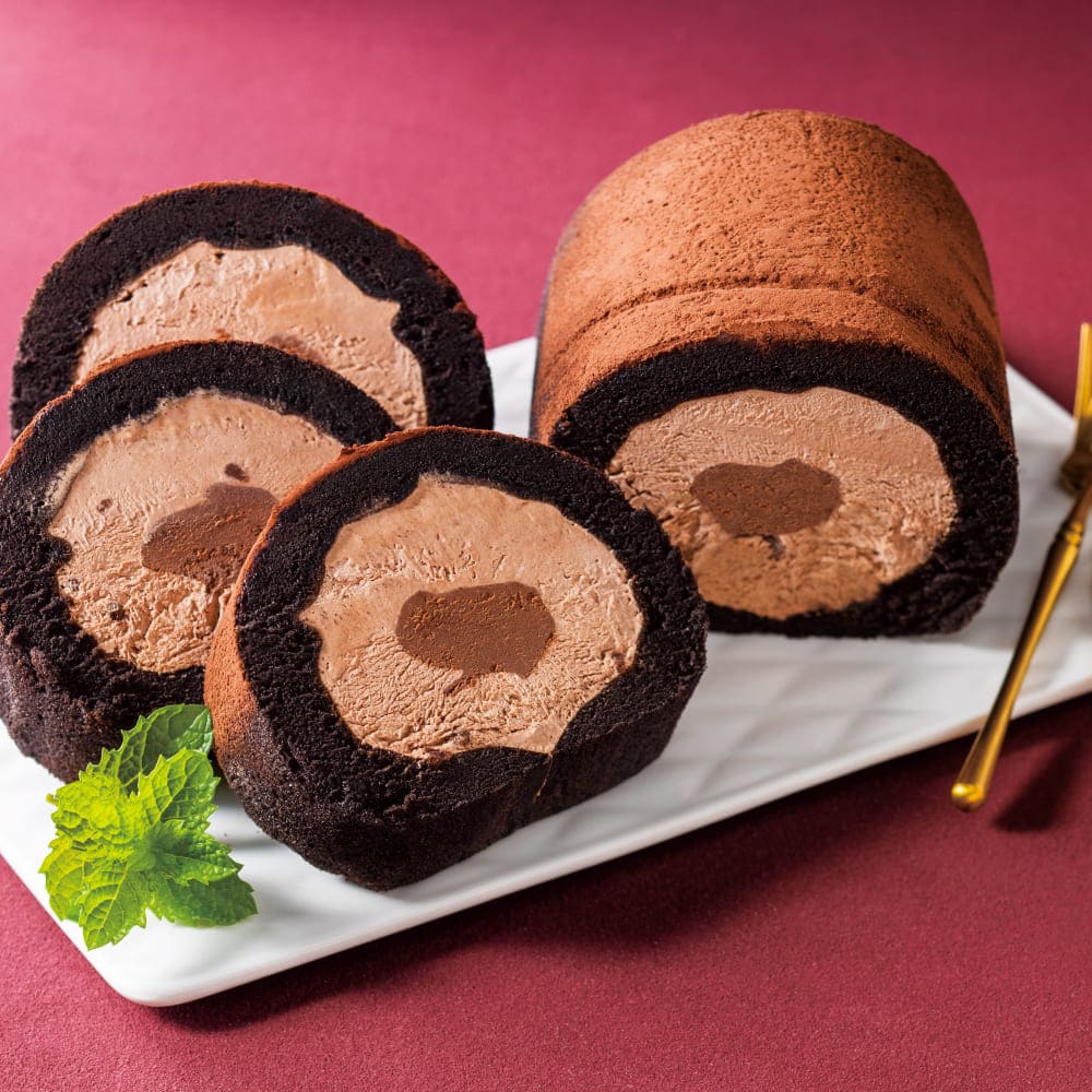 ローストビーフの店 鎌倉山＞ 生チョコロールケーキ | TAKASHIMAYA